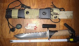 K25 Survivalmesser Thunder II titanbeschichtet (Coyote) + Scheide & Survival-Kit - NEU