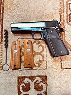 Pistole Colt Commander 9mm Luger