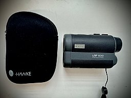 Hawke Laser Range Finder Entfernungsmesser LRF600 Professional