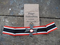 KVK mit Band und Tüte ( Ferdinand Hofstätter )