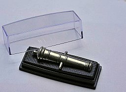 Anstecker Kanonenrohr