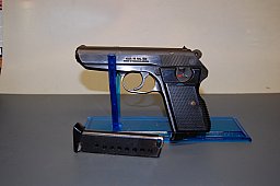 Pistole VZOR 70 Kal 7,65mmBrowning +Reservemagazin u. Top Zustand