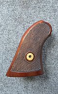 Uberti Remington 1858 Conversion ZWEITEILIGE GRIFFSCHALE HANDGESCHNITTENE FISCHHAUT