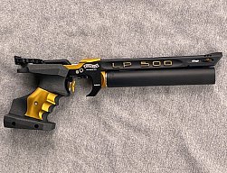PRESSLUFTPISTOLE WALTHER LP500-M "SONDERDESIGN GOLD" - "MEISTERMANUFAKTUR" - "MECHANISCHER ABZUG"