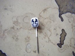 Anstecknadel,