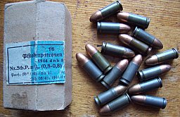 Schachtel Patrone 08 , 1944 Code dnh / faa , 9mm , mit 16 DEKO-Patronen