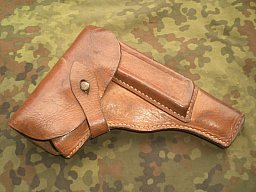originale Wehrmachts Pistolentasche für P35P Radom incl Füllstück 2. Weltkrieg