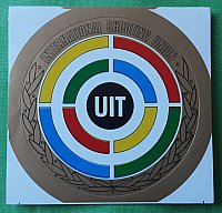 Seltener Aufkleber der Internationalen Schießsportunion UIT (alte Version)