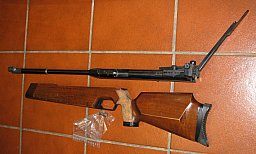 Feinwerkbau Luftgewehr, ein Feinwerkbau Mod. 300 mit originalen Diopter und F -Zeichen / Defekt