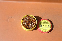 1 Dose 4 mm lang ohne Kugel Randzünder von RWS für Zimmerstutzen