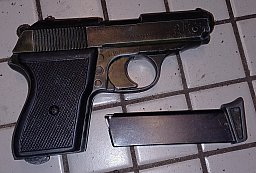 Me Police 8mm Schreckschuss Ptb 385