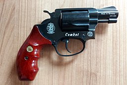 Revolver Smith & Wesson Chiefs Spezial 9mm RK
