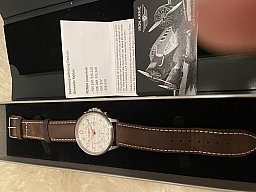 GMT Fliegeruhr, Zweite Zeitzone, Datum Anzeige