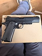 Browning 1911 mit Metallschlitten schwere Softairpistole Kal. 6 mm