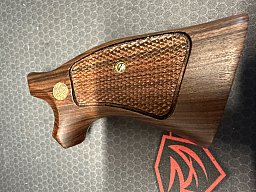 S&W Griffschalen K/L Rahmen square butt, offener Rücken