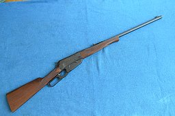 NEUWERTIGE UNTERHEBEL REPETIERBÜCHSE WINCHESTER 1895 .30-06 IN BOX