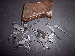 Konvolut Walther PPk Teile (MP40 38 44 MG34 42 P08 Sturmgewehr HSC) Sammlung unbekannt Dachbodenfund