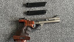 Sportpistole Feinwerkbau Mod. AW93