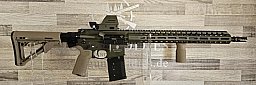 Neuware vom Fachhandel - Schmeisser AR15 M5FL Sondermodell MAGPUL 16,75" OD Green .223Rem mit Optik