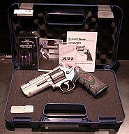 Smith & Wesson White-Diamond CUSTOM COMBAT -SILVER- S&W 686 4"Zoll 357 Magnum