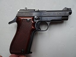 Halbautom. Pistole, UNIQUE, Mod. D6, Kal. .22lr