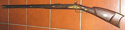 Langes Ardesa Pekussion Vorderlader Gewehr mit Stecher in Cal. 45