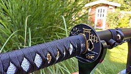 Samurai Tanaka Samurai Katana Schwert - scharf, echt & handgeschmiedet