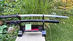 Samurai Schwerter Katana Magatama - scharf, echt & handgeschmiedet - Katana Schwert ohne Ständer