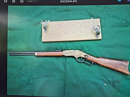 Deko Winchester (Model 73?)mit Wandaufhängung