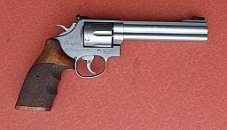 S&W 686 Target Champion in .357Mag