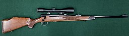 Repetierbüchse AKAH 98 Kal. 7x64 mit ZF Kahles Helia 8x50 gebraucht