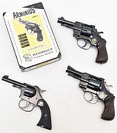 3 Stück EWB - pflichtige Gasrevolver 1x RÖHM RG6S Kal. 6mm + 2x ARMINIUS HW1 Kal. 9mm R Knall