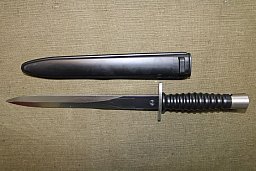 Schweizer Kampfdolch