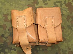 unbekannte Patronentasche für Karabiner
