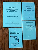 4 Hefte mit Anleitungen für die Modelle der Pistole 08