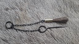 Reinigungs Set für Steinschloss Waffen, Pfannenbürste und Zündlochnadel/ Cleaning set for flintlock