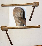 afrikanische Axt mit schmaler Klinge