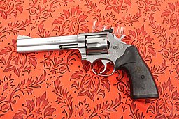 Revolver Smith&Wesson S&W der 1. Generation, Mod. 686 in Kal. .357Mag nicht Colt Python