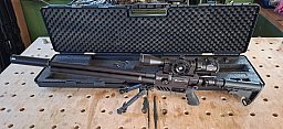 FX Dreamline Tactical mit Klappschaft - Cal. 7,62 mm und viel Zubehör.