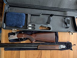 Beretta 682 Trap - mit 2 Schäften