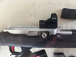 Ruger 10/22 Schoger Arms X-Ring Tactical Solutions .22 lfb mit Carbon-Lauf ultrakurz und leicht