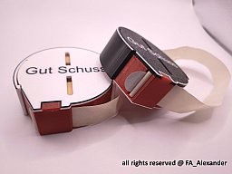 Schusspflasterspender bis 19 mm > Set-Preis 1x weiß und 1x schwarz