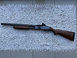 Remington Model 870 Magnum 12/76 Pumpgun Vorderschaftrepetierflinte