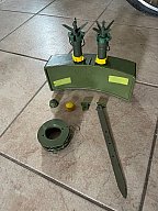Jugoslawische Übungs-Antipersonenmine VMRUD mit Zünder (ähnlich Claymore)