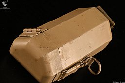 Behälter zum ZF41 frühes Original Lackiert