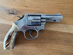 Smith & Wesson Hirschhorngriffschalen Sambarhirsch K-Rahmen