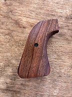 Karl Nill Formgriffe für Ruger Vaquero – glatte Ausführung, der zweite.