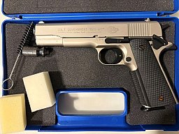 Colt Government 1911 A1 Kal 9mm P.A.K. PTB 774