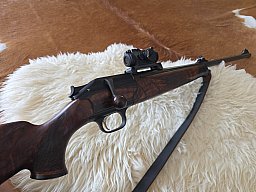 Blaser R93 Attaché im Kaliber 30-06 inkl. Aimpoint Micro H-2