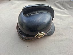 Sachsen Lederhelm Pickelhaube Stahlhelm Feuerwehr